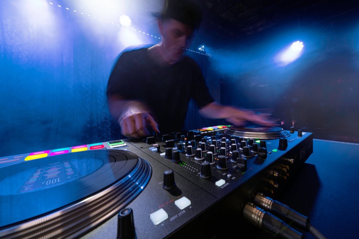 RANE PERFORMER Bundle - selectadjs - DJ Controller - Rane