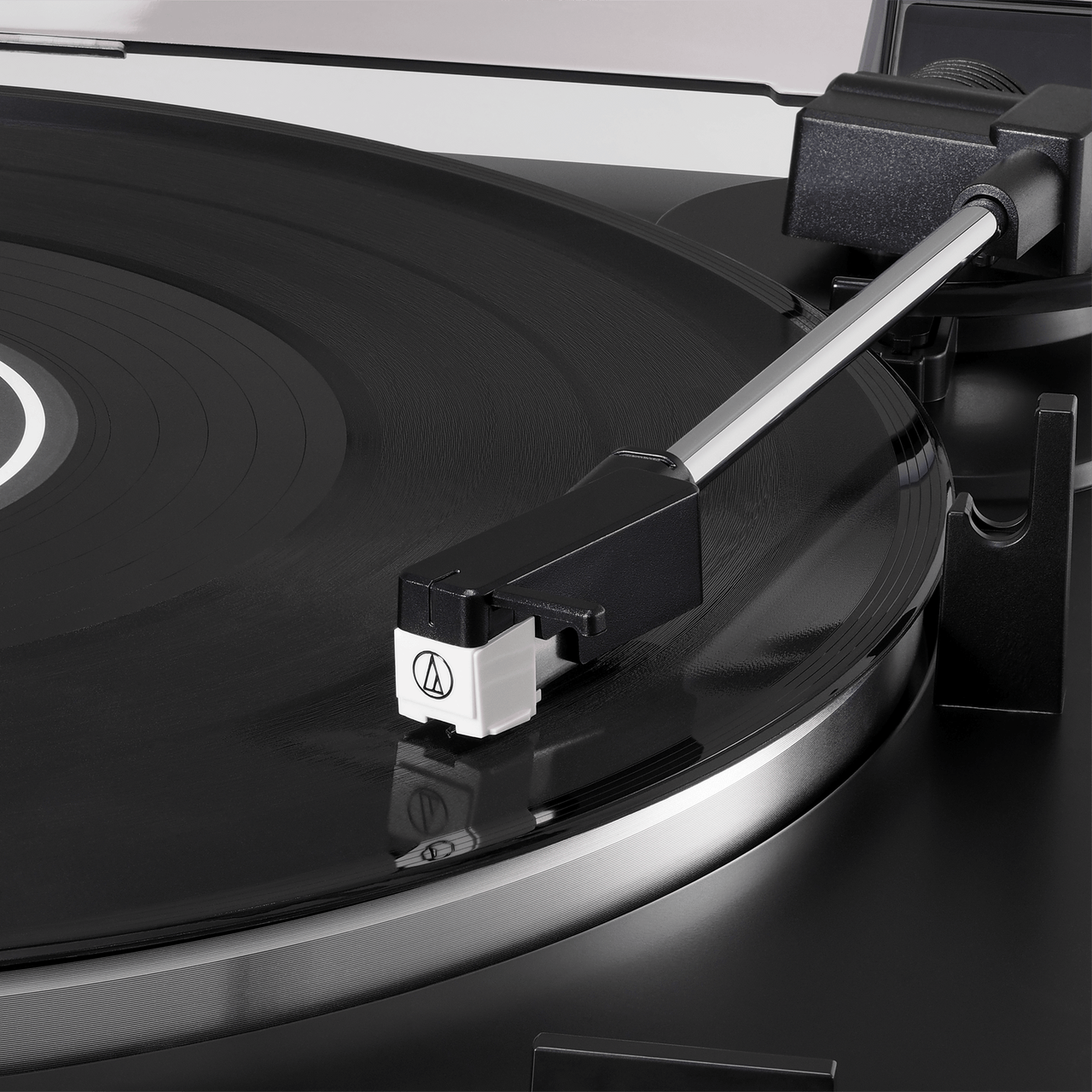 Audio Technica AT-LP60X Black | DJ Turntables 