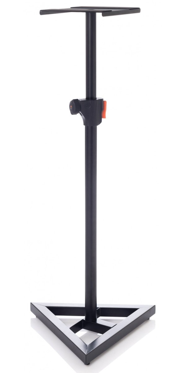 The Bespeco PN90FL, a professional studio monitor stand with an adjustable height and a stable triangular base.